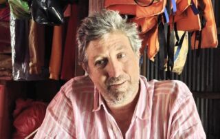 Uno de los 6 directores argentinos que han formado parte del equipo de "Otro año diez más"